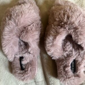 Nine West Dusty Rose Faux Fur Slide Slippers